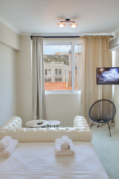 This cozy appartment is located in the heart of Historical Center of Athens (Pla Athens, Greece Ermou Fashion Suites #507 AcropolisView @ Plaka Entire condo vacation rental 607157687835959192