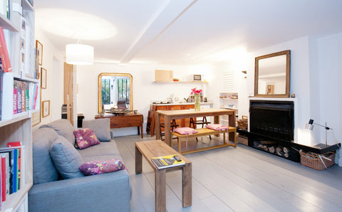 <b>The space</b><br />Charmant appartement<br /><br />Dans une cour très calme,  Paris, France Charmant studio ds cour Entire rental unit vacation rental 1142731