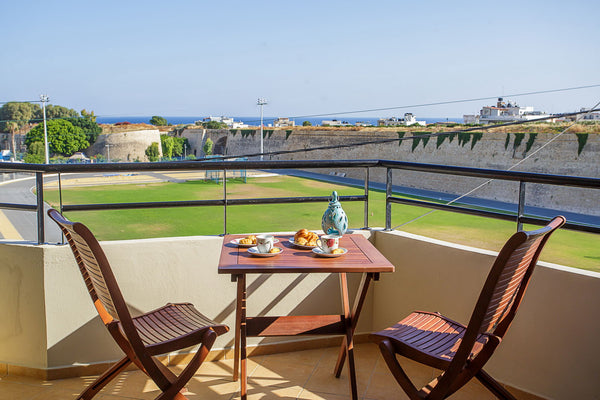 Enjoy a stylish experience at this centrally-located place. Great view of the Ve  Studio with view, in the historic center. Entire condo vacation rental 50768058