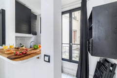 This newly renovated flat is located in the heart of the 8th arrondissement of P Paris, France Bright and airy flat close to Arc de Triomphe Entire rental unit vacation rental 19061174