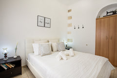 Venetian style  Erofili House is located next to N.Chora beach near the old vene Chania, Greece Erofili House | 50m from beach Entire home vacation rental 6579007