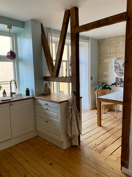 Denne skønne lejlighed er placeret midt i indre København klods op ad de histori Frederiksberg, Denmark Charming apartment in the heart of Copenhagen Entire condo vacation rental 613454907300084869