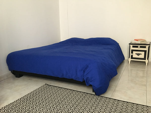 Located in the center of the city, this is a perfect place to stay for a couple, Paris, France Quiet flat in Paris vibrant historical center Entire rental unit vacation rental 19402929