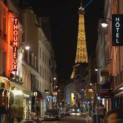 In the most chic area of Paris (7ème arrondissment), in a very chic and quiet bu Paris, France Apartment near the Eiffel Tower Entire rental unit vacation rental 13719969