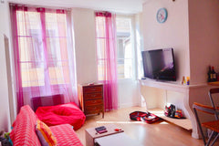 Appartement 2 pièces 50m2 au plein centre de Lyon, a côté de place terreaux, opé Lyon, France Appartement 2 pièces 50m2 au cœur de Lyon Entire rental unit vacation rental 38590648