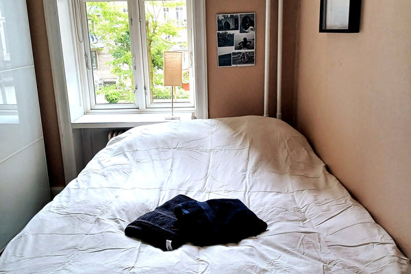 My apartment comes with that you need for great a double couple’s getaway. it´s   Great place a stone's throw from the park and city Entire condo vacation rental 639063882161727086