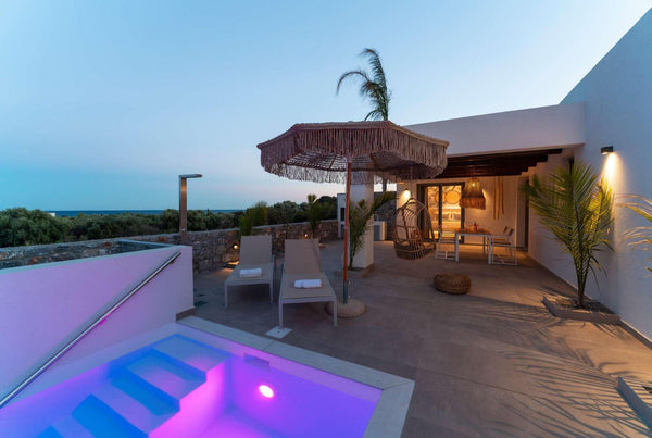 This superb, newly built villa is a great modern retreat situated within walking Maidstone, United Kingdom Sea View, Newly built villa STUNNING! Entire villa vacation rental 42256806