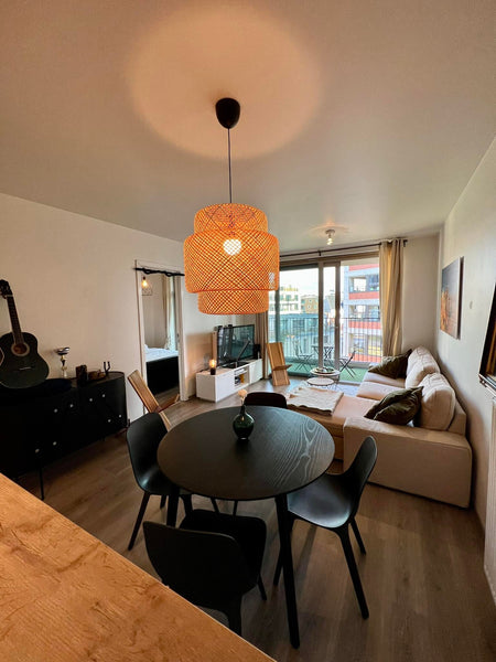 Modern ingericht 1-slaapkamerappartement volledig uitgerust met alle nutsvoorzie  Nieuwbouwappartement met terras nabij het Eilandje Entire condo vacation rental 669424948521413937
