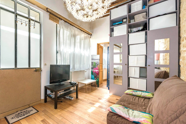 My flat is located in the 10th district of Paris, very close from the Canal St M Paris, France Flat with 2 rooms on Canal St Martin / République Entire rental unit vacation rental 1127222