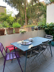 Nous vous proposons une chambre (salle de bain et wc privatifs ) dans un quartie Lyon, France chambre privée et petit déjeuner, calme et central Private room in bed and breakfast vacation rental 38067166