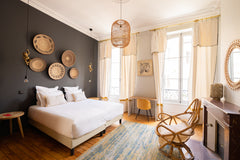 La Maison Manège vous propose une Suite conçue pour 4 personnes (lit double et c Bordeaux, France Suite MASSAI MARA idéal pour 4 personnes Room in hotel vacation rental 47593746