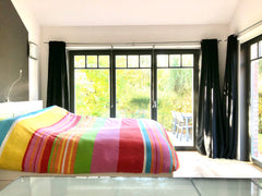 Fermette de 1800 rénovée avec goût. Grande chambre de 20 m2 (Draps non fourni ou Brussels, Belgium Grande chambre très bonne literie Private room in home vacation rental 46217723