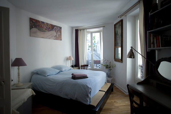 Romantic studio in the heart of Montmartre<br /><br /><b>The space</b><br />Very Paris, France Cute studio Montmartre Entire rental unit vacation rental 3391316