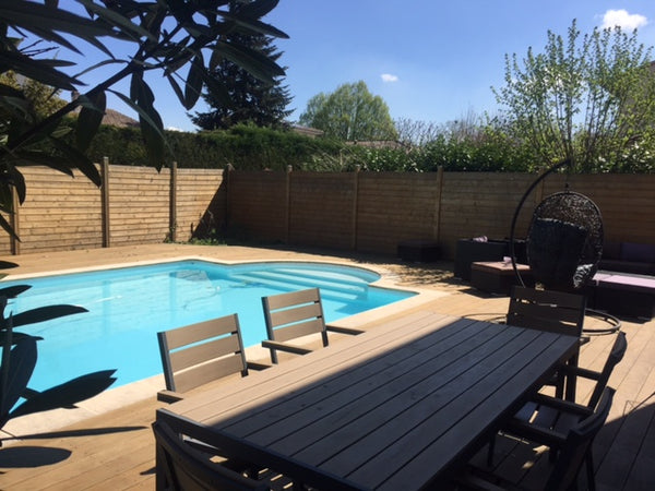 Calme et Tranquilité<br />Maison récente, déco soignée, contemporaine<br />Proch Mérignac, France Maison moderne avec piscine, idéal séjour familial Entire home vacation rental 18184415