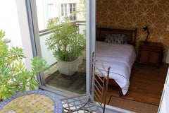 In the 12th district, between Gare de Lyon and Nation, just In front of the metr Geneva, Switzerland Lovely room,  private bathroom and terrace Private room in rental unit vacation rental 5744006