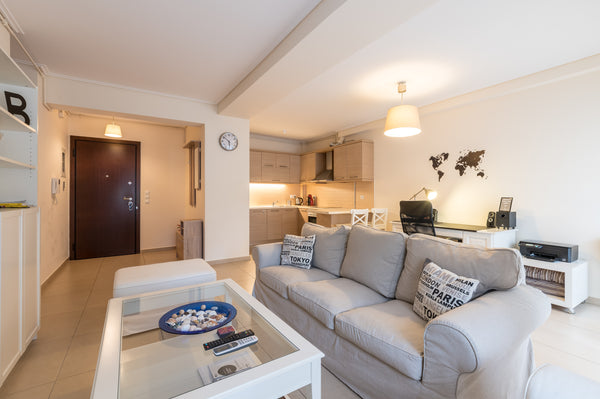 The building is newly built and is located next to Koliatsou Sq. The apartment i Peristeri, Greece ☆ IKEA LUX 100Mbps Metro Parking Balcony NETFLIX ☆ Entire rental unit vacation rental 20190235
