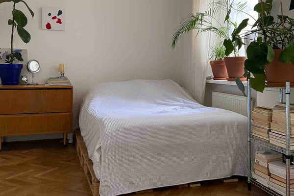 The apartment is located very central in the 7th district in Vienna. <br /><br / Vienna, Austria Lovely 1-bedroom apartment in central Vienna Entire condo vacation rental 624423966705179074