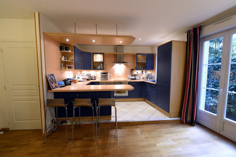 appartement situé en arrière cour, très calme en rez-de-chaussée. A deux pas de  Cherbourg-en-Cotentin, France au pied de Montmartre Private room in rental unit vacation rental 10005735