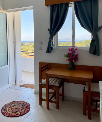 Air-conditioned apartment/suite with one bedroom and a separate room with an add Atlanta, GA Dolce vita sea view VII 55m2, 1.5km from the beach Entire rental unit vacation rental 50955191