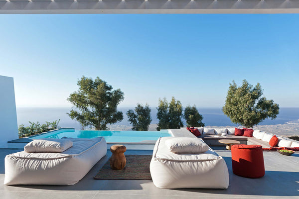 Located at the very top of the island, lies Santorini Heights, 5 new luxurious s Greece Santorini Heights | Cactus Suite Room in aparthotel vacation rental 12181854