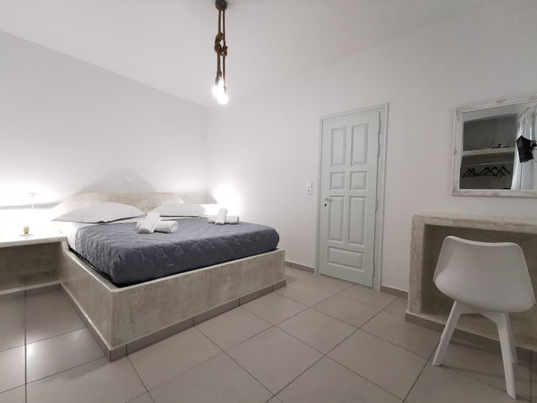 Amorgos Meltemi I is located at the highest point of the picturesque Chora villa Greece Amorgos Meltemi apartment Room 1 Entire rental unit vacation rental 20203920