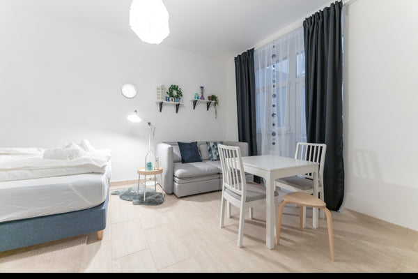 Cozy and small place, suitable for couples or single travelers up to four guests Vienna, Austria Beautifully newly renovated apt. near Hauptbahnhof Entire rental unit vacation rental 40860796