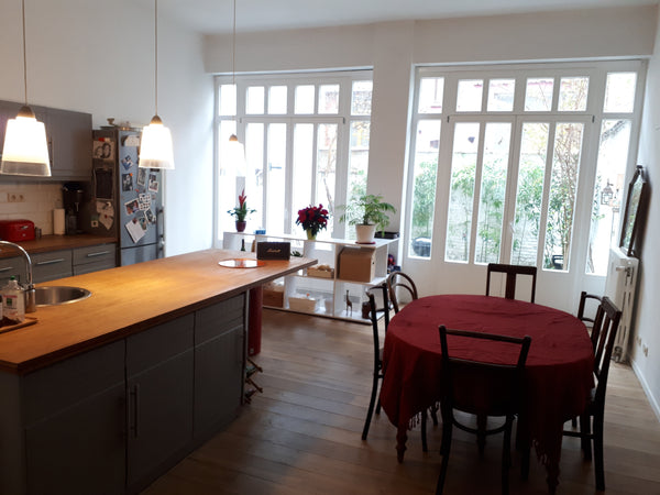 Grand appartement 2 chambres situé dans un quartier agréable et animé (Proche du Brussels, Belgium Charmant appartement à Saint-Gilles (Bruxelles) Entire rental unit vacation rental 22579482
