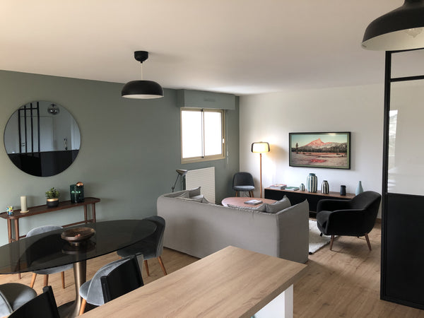 très bel appartement de 63 m2 refait à neuf, à proximité de la Villa Primrose et  Très bel appartement entièrement refait à neuf Entire condo vacation rental 42861111