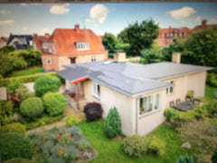 Family friendly house close to Copenhagen center and Beach. <br />Beautiful hous Copenhagen, Denmark Central, family friendly house. 15 min to Beach. Entire home vacation rental 25414330