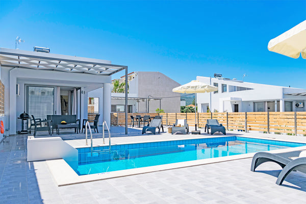 Blue Oyster Beach Villas (3 bedrooms, 3 bathrooms, sleeps up to 6-7), is a newly Rethimnon, Greece Blue oyster Beachfront villa, No car needed 5 Entire villa vacation rental 18277394