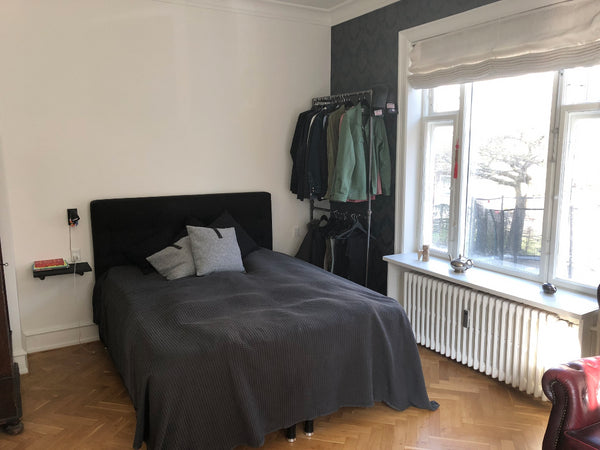 Rum i smuk herskabslejlighed med moderne touch få hundreder meter fra Frederiksb Frederiksberg, Denmark Lækkert værelse på Frederiksberg Private room in rental unit vacation rental 37480944