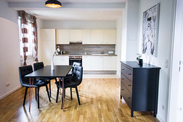 Our modern DAREBELL apartment is on the 1st floor with a bedroom and a bathtub.< Graz, Austria DAREBELL Designer Apartment Schlossparkgasse Entire rental unit vacation rental 46350038