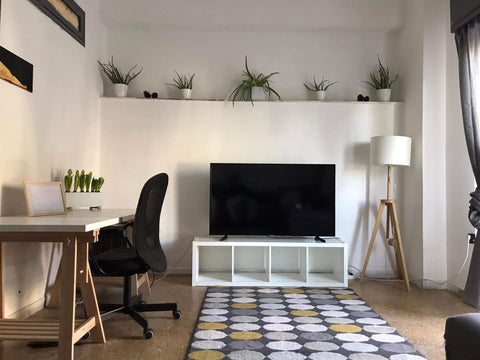 Are you a Clubber🕺💃🏼?<br />Looking for a place walking distance from OldTown🏺🏚️? Athens, Greece 1 Min. Away From Kerameikos Metro/Gkazi Cozy 1+1 ! Entire rental unit vacation rental 53325586