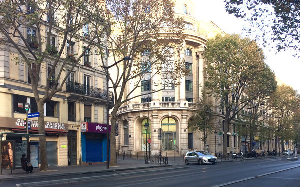 Au coeur de Paris, facile d'accès par le métro, station Barbes Rochechouart lign Bar-le-Duc, France Barbès - Château rouge butte Montmartre Entire rental unit vacation rental 16446922