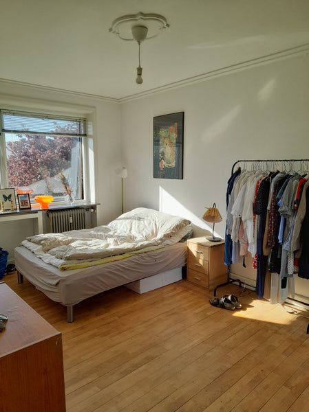 Enjoy a spacious apartment close to the city center and located in an atmospheri Copenhagen, Denmark Spacious rental in Copenhagen Entire rental unit vacation rental 617133396531076164