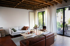 House with 1 bedroom..<br />Perfect for a quiet get away or for work ; meetings, Koekelberg, Belgium spacious green & lightful house nearby city center Entire home vacation rental 637339742426069120