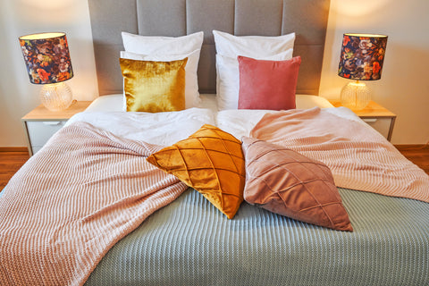 Beautiful two bedroom Old Town apartment close to all historical sites next to O Prague, Czechia Chic 2-Bedroom Old Town Apartment with 2 bathrooms Entire serviced apartment vacation rental 46796573