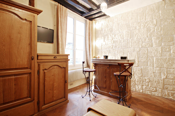 Rent for professionals or students only (bail mobilité) <br />Nice studio apartm Paris, France Nice studio Paris Marais / Bastille Entire rental unit vacation rental 4983082
