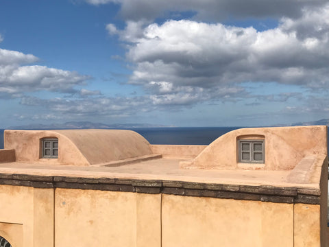 'The Ro House' is located in the very heart of Oia. It  has been a part of our f  The Ro House Cycladic home vacation rental 25396631