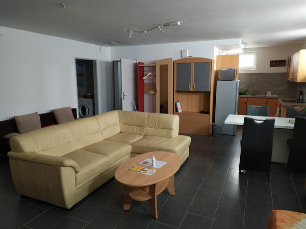 We are renting out our 80m2 residential basement of our home in the suburbs of V Vienna, Austria Residential Basement in Vienna's peaceful Suburbs Entire rental unit vacation rental 29818692