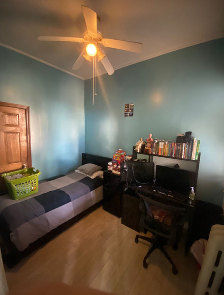 We are an animal loving family. We board dogs and I’m also a dog groomer. You wi New York, NY Rental unit in Brooklyn · ★New · 1 bedroom · 1 bed · 1 bath Private room in rental unit vacation rental 1010122514884550235