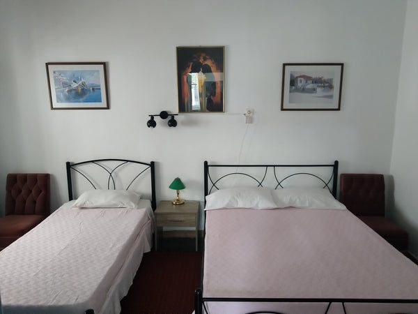 A very comfortable house with a large yard with a garden where you can relax and  Holiday apartment next to the Old town and beach Entire home vacation rental 4460284