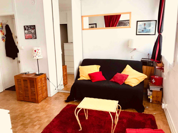 Bright and charming studio in the heart of the 11th district of Paris. Nice and  Paris, France ★ Charming Studio near Père Lachaise neighborhood Entire rental unit vacation rental 4764036