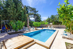 This lovely three bedroom villa is located in the charming village of Koskinou a Maidstone, United Kingdom Charming villa w/ pool, BBQ, A/C & WiFi. Entire villa vacation rental 42256788