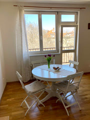 Air-conditioned! 3 full bedrooms.<br />A large quiet apartment in historical Mal Arlington, VA City center. Walk everywhere, sleep in quiet. AC. Entire rental unit vacation rental 7853492