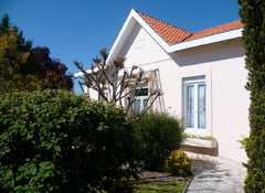 Établie dans une dépendance de la maison principale du Domaine, proche du Tram F Bordeaux, France Gîte du Domaine de Lauréac - Bordeaux Alouette Entire cottage vacation rental 25131306