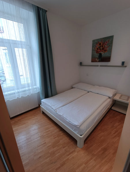 Die zentral gelegene Unterkunft bietet Platz für 4 Personen. In wenigen Gehminut  Cozy apartment in Vienna 1030 Entire condo vacation rental 659761499563464039