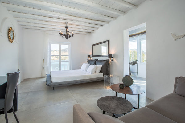Kivotos Mykonos, Deluxe Suite Sea View  Kivotos Mykonos, Deluxe Suite Sea View Room in hotel vacation rental 43148984