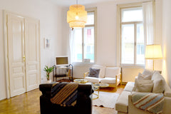 Willkommen in unserer mit Liebe eingerichteten Altbauwohnung im Herzen Wiens! De Vienna, Austria Gemütliches Zimmer in großer Wiener Altbauwohnung Private room in rental unit vacation rental 25770536