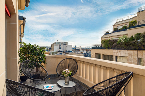 ATTENTION PLEASE - ONE WEEK MINIMUM POLICY (except for gaps and last minute book Paris, France Champs Elysées Cosy Two Bedroom with Terrace Entire rental unit vacation rental 18779803